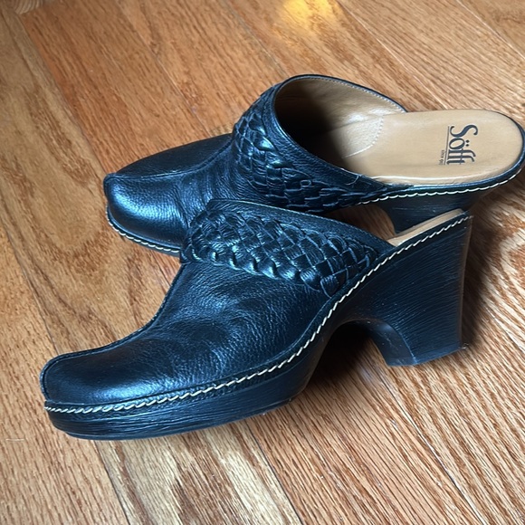 Sofft clogs Size 9.5 - Picture 2 of 4